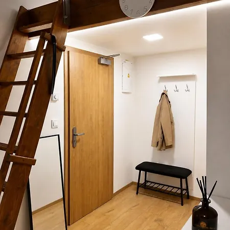 Daire Quiet Loft, Centre